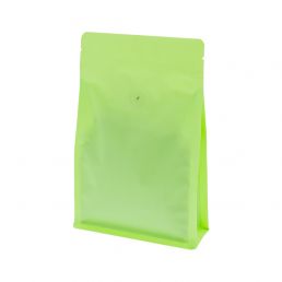 Flat bottom coffee pouch with zipper - matt green (100% recyclable)
