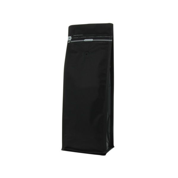 Flat bottom coffee pouch with front zipper - matt black